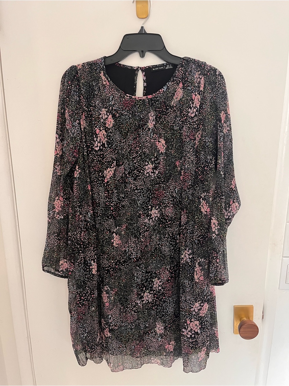 Floral Bohemian Black & Pink Long Sleeve Pleated Chiffon Shift Dress